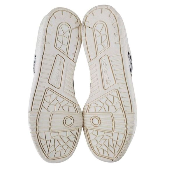 Adidas Rivalry Low Animal Print Stripes Shoes Women 10.5 Ivory White FY9203 READ - Picture 14 of 16